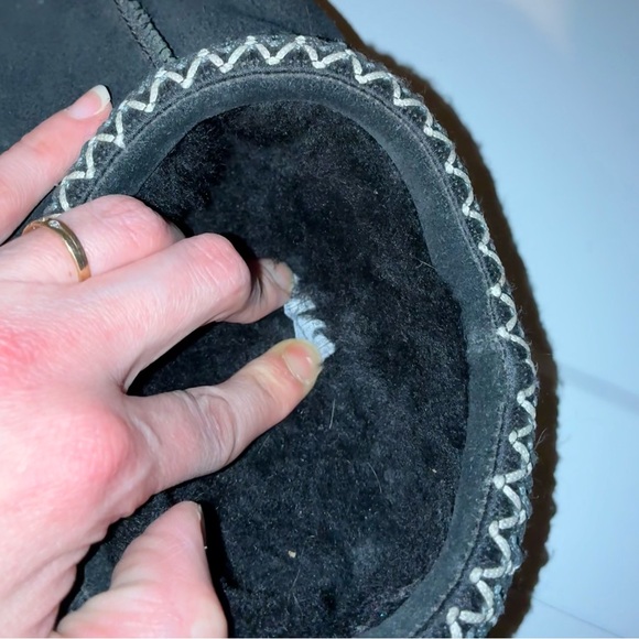 UGG Tasman Slipper in Black Women’s Size 8 - Picture 8 of 13